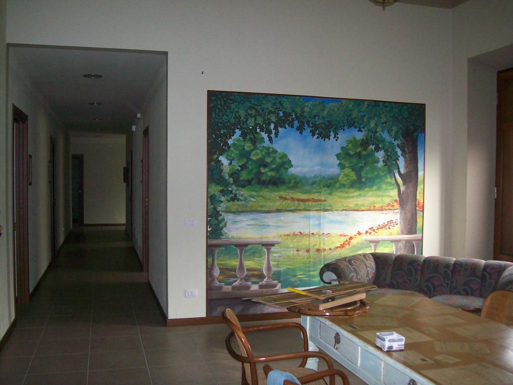 La Bottega Del Falegname Vanzaghello Ngoại thất bức ảnh