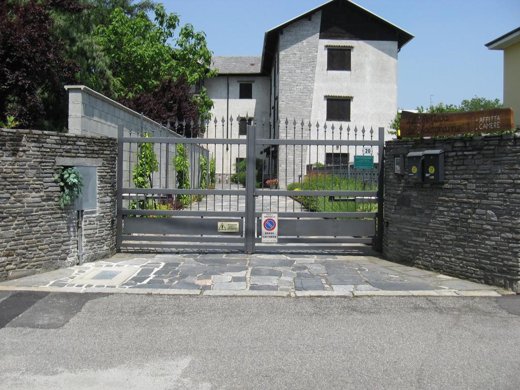 La Bottega Del Falegname Vanzaghello Ngoại thất bức ảnh